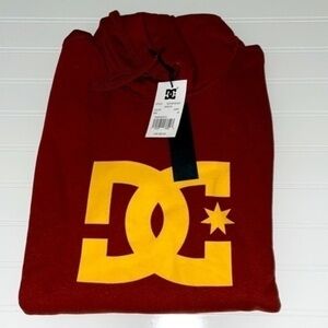 DC Star Pullover Hoodie NWT Maroon Gold hoodie NWT Sweatshirt sz M
